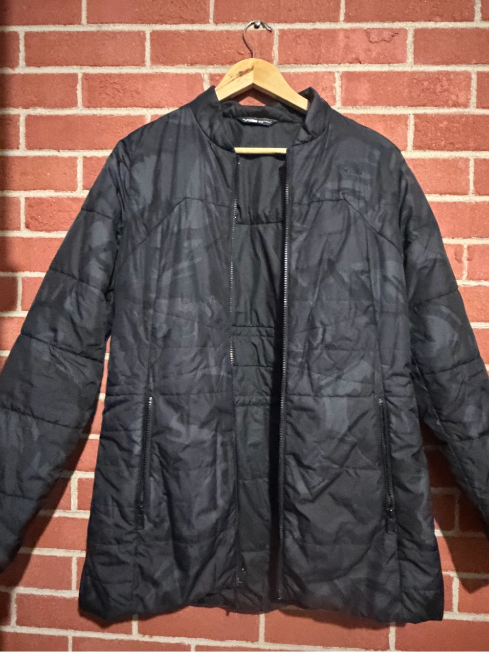 Women’s Black Quilted Zip-Front Jacket